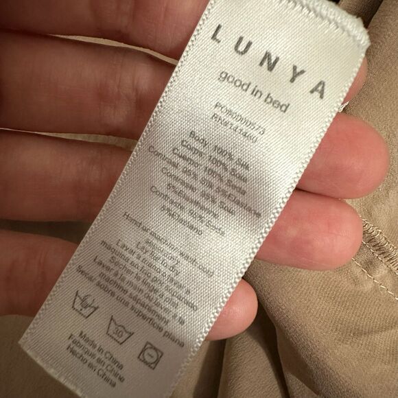 LUNYA Washable Silk Pajama Top T-Shirt w Pocket in Otium Tan - Picture 6 of 7